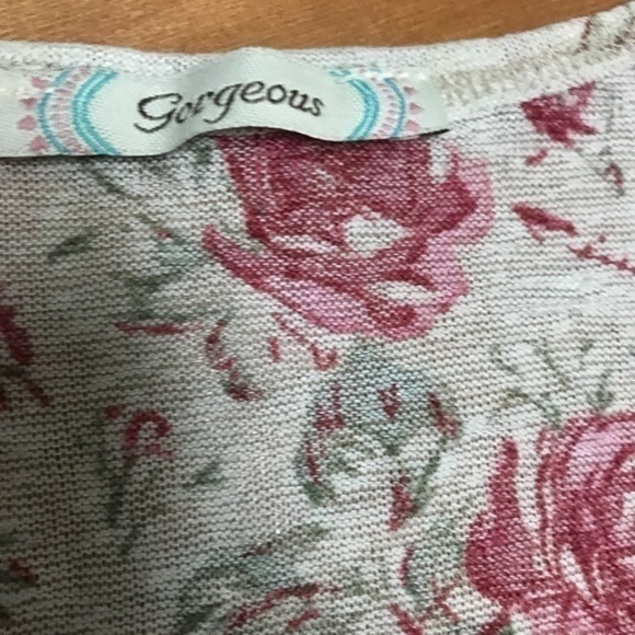 Sheer Loose Floral Crop Top size small - Picture 5 of 7